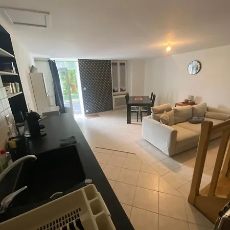 Charmante Maison Dans Village Calme *